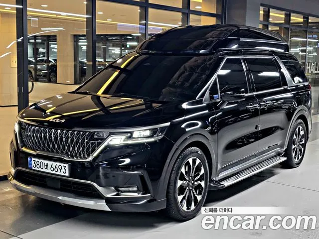 Фотография автомобиля — Kia Carnival 4th Gen