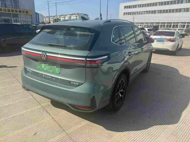 Volkswagen Tiguan L PHEV — Фото автомобиля 6