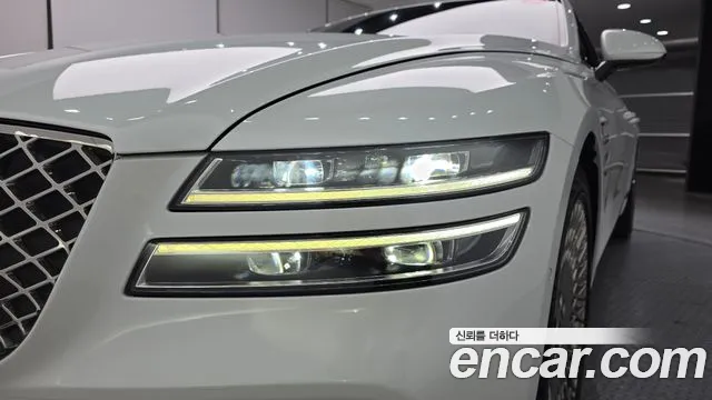 Genesis G80 Бензин 2.5 турбо AWD — Фото автомобиля 20