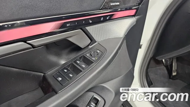 BMW 5 Series G60 — Фото автомобиля 27