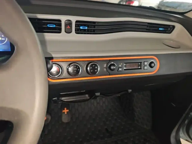 Wuling Hongguang Mini EV — Фото автомобиля 9