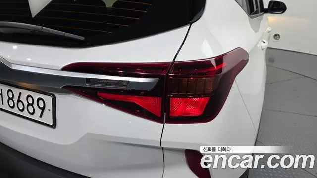 Kia Seltos — Фото автомобиля 8