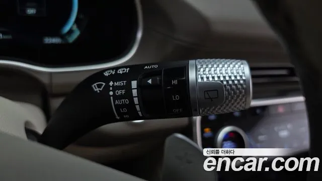 Genesis GV80 — Фото автомобиля 30