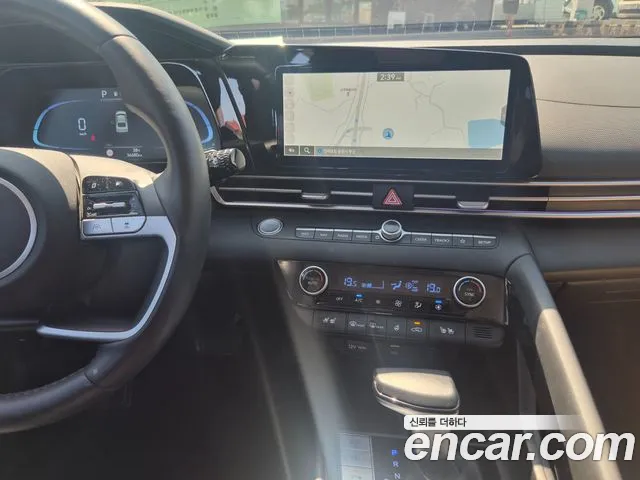 Hyundai AVANTE Новый Avante (CN7) — Фото автомобиля 11