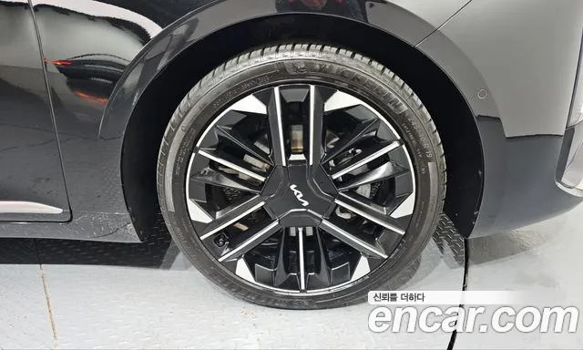 Kia K8 (New) Hybrid — Фото автомобиля 6