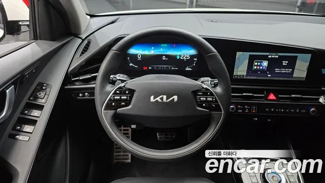 Kia Niro — Фото автомобиля 13