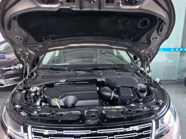 Land Rover Range Rover Evoque — Фото автомобиля 19