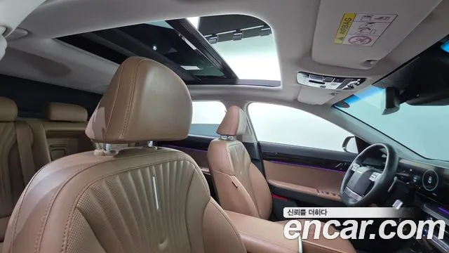 Hyundai Grandeur GN7 — Фото автомобиля 20