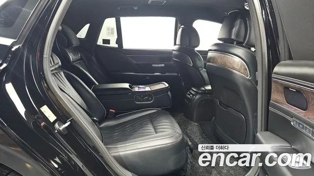 Genesis G90 RS4 — Фото автомобиля 11