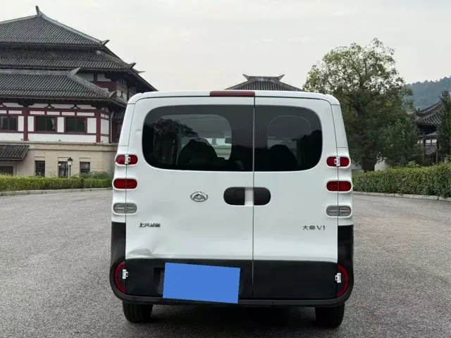 Maxus Dana V1 — Фото автомобиля 5