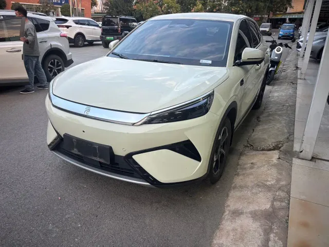 Фотография автомобиля — BYD Yuan PLUS