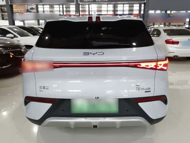 BYD Yuan PLUS — Фото автомобиля 5