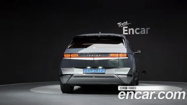 Hyundai Ioniq 5 — Фото автомобиля 4