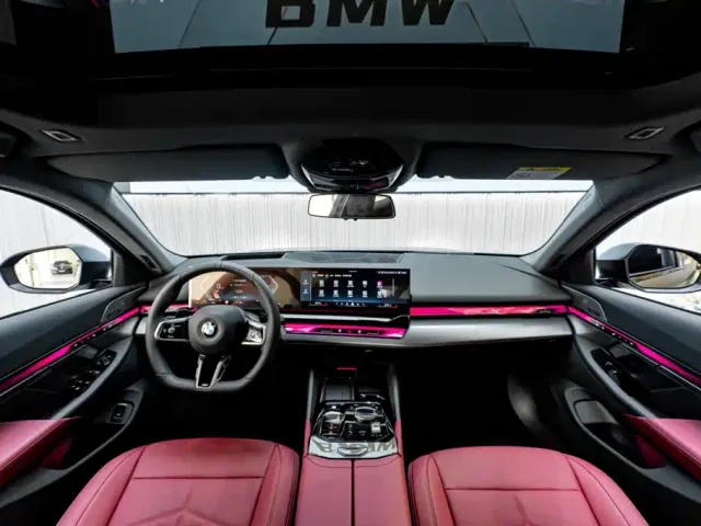 BMW BMW 5 Series 2026 BMW 530Li Year of the Horse Edition — Фото автомобиля 14