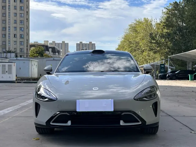 Xiaomi SU7 — Фото автомобиля 2