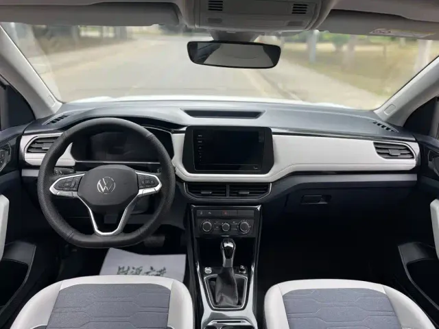 Volkswagen Tharu — Фото автомобиля 18