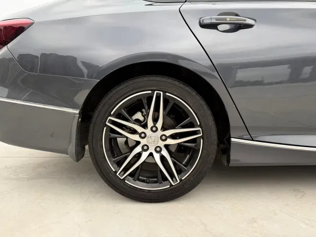 Honda Accord — Фото автомобиля 17