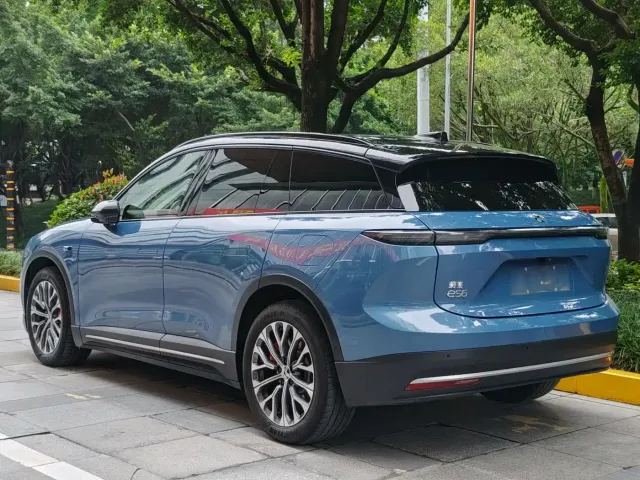 Nio ES6 — Фото автомобиля 6
