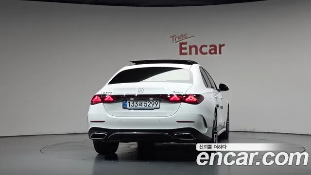 Mercedes-Benz E-Class W214 — Фото автомобиля 4
