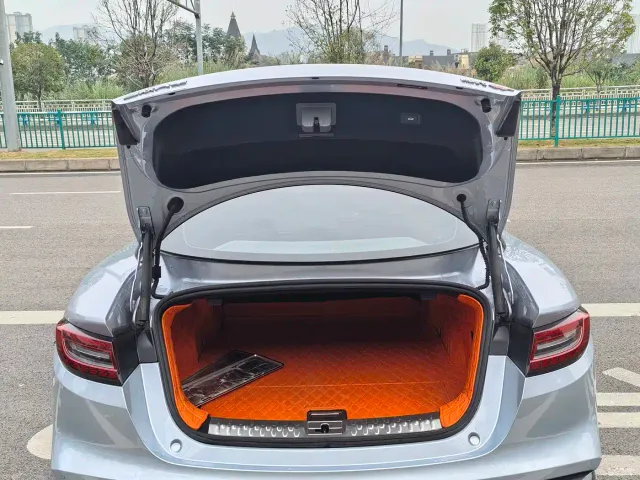 Hozon Neta GT — Фото автомобиля 14