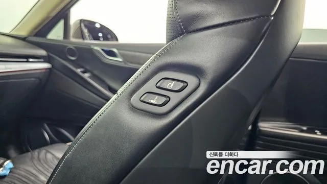 Genesis G80 Бензин 2.5 турбо 2WD — Фото автомобиля 30