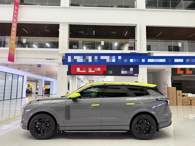 Lynk & Co 09 — Фото автомобиля 14