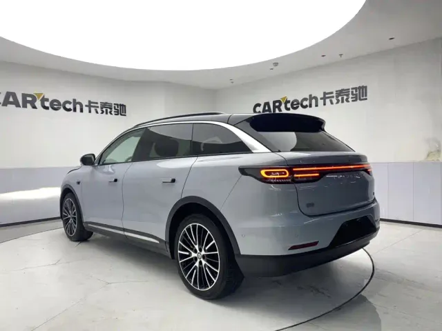 Leapmotor C11 — Фото автомобиля 7