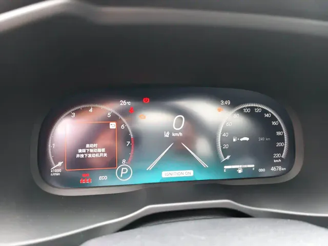 Toyota RAV4 — Фото автомобиля 4