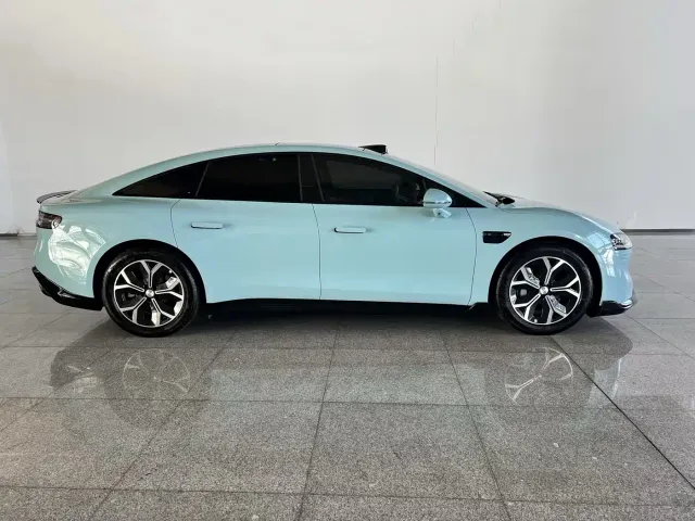 Luxeed S7 — Фото автомобиля 2