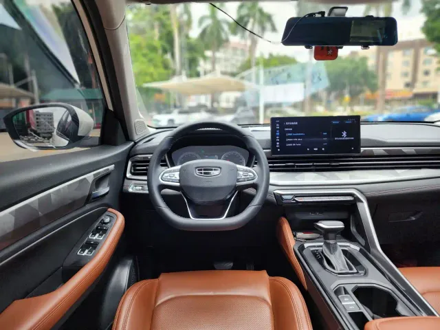 Geely Vision X6 — Фото автомобиля 13