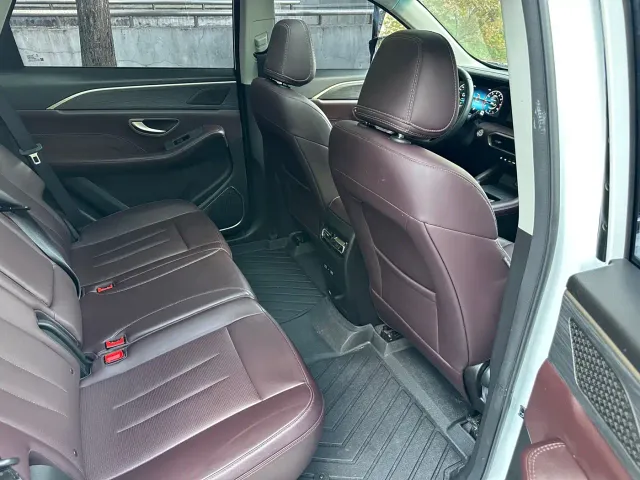Jetour X90 Plus — Фото автомобиля 8