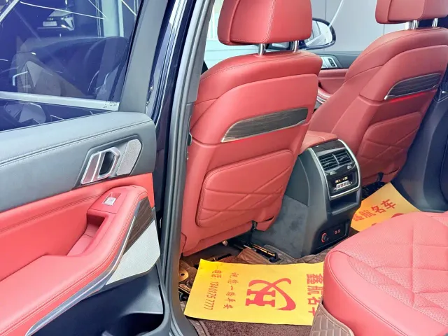 BMW X5 — Фото автомобиля 8