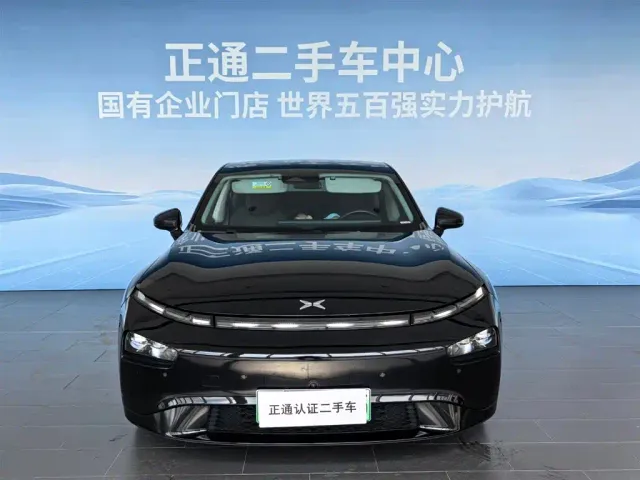 Xpeng P7 — Фото автомобиля 2