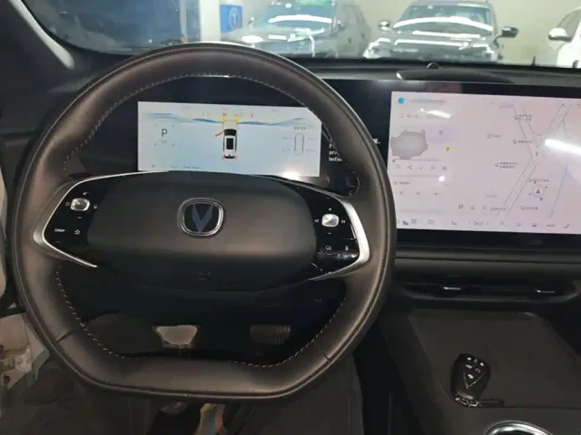 Changan CS75 Plus — Фото автомобиля 9