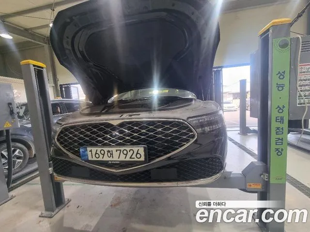 Фотография автомобиля — Genesis G90 RS4