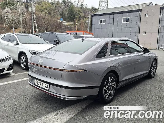 Hyundai Grandeur Grandeur (GN7) 3.5 LPG 2WD (Такси) — Фото автомобиля 4