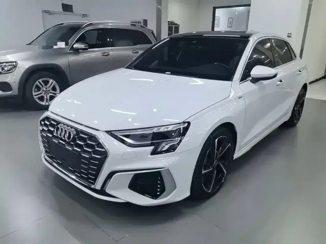 Фотография автомобиля — Audi A3