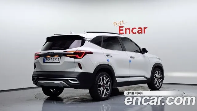 Kia Seltos — Фото автомобиля 2