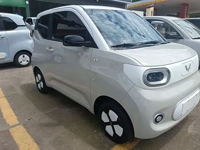 Wuling Hongguang Mini EV — Фото автомобиля 3