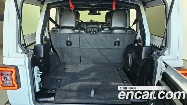 Jeep Wrangler Wrangler (JL) — Фото автомобиля 20