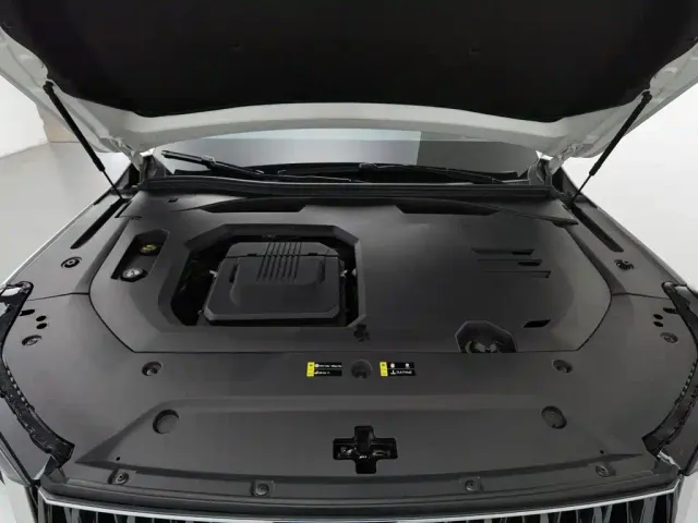 GAC Trumpchi GS8 — Фото автомобиля 6