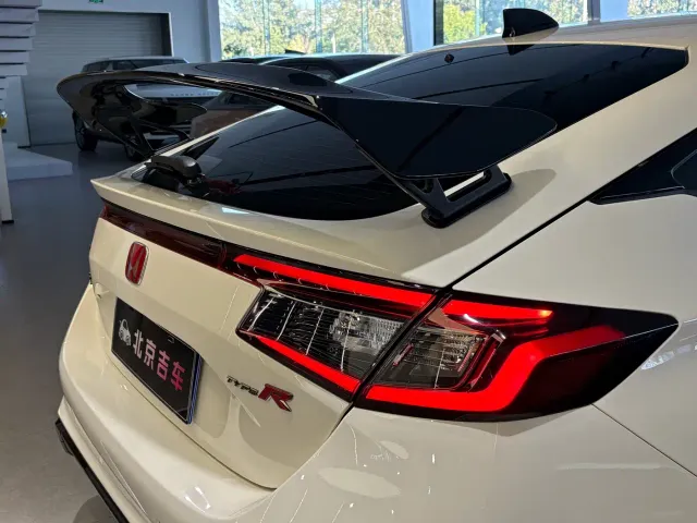 Honda Civic — Фото автомобиля 9