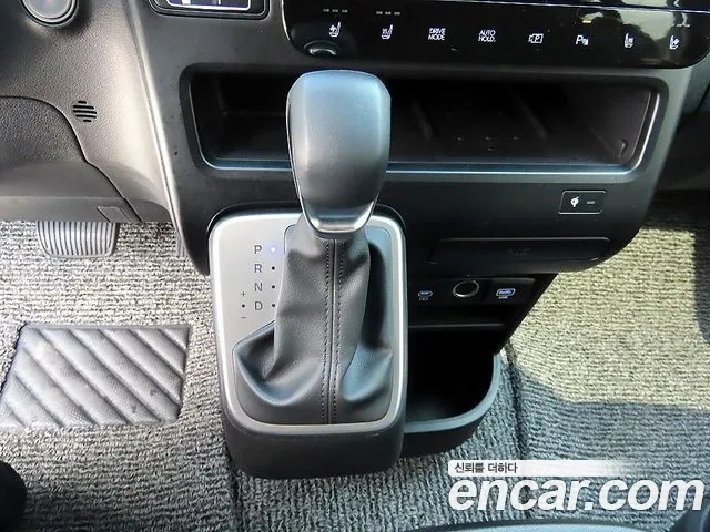 Hyundai Staria Staria L3.5 Карго 5 мест — Фото автомобиля 10