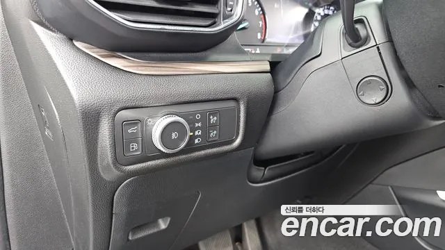 Ford Explorer — Фото автомобиля 30