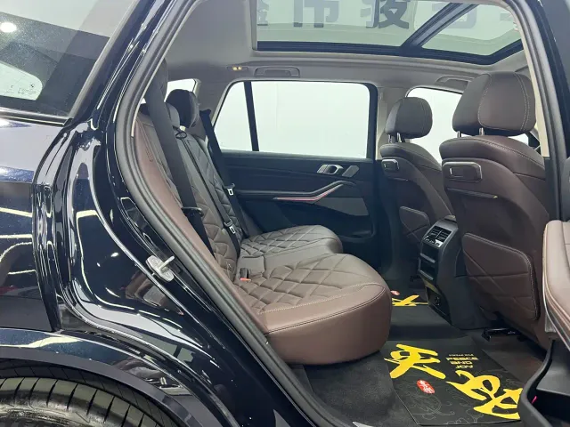 BMW X5 — Фото автомобиля 16