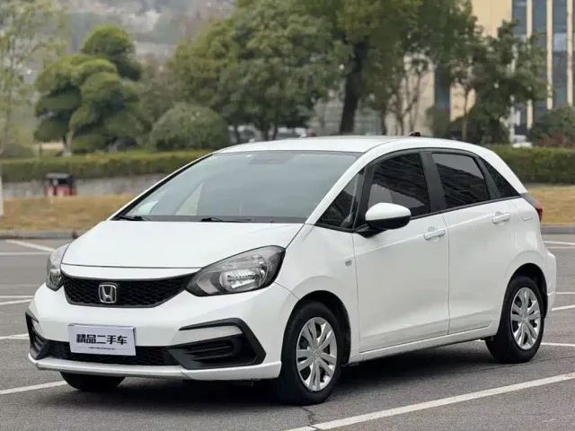 Фотография автомобиля — Honda Fit