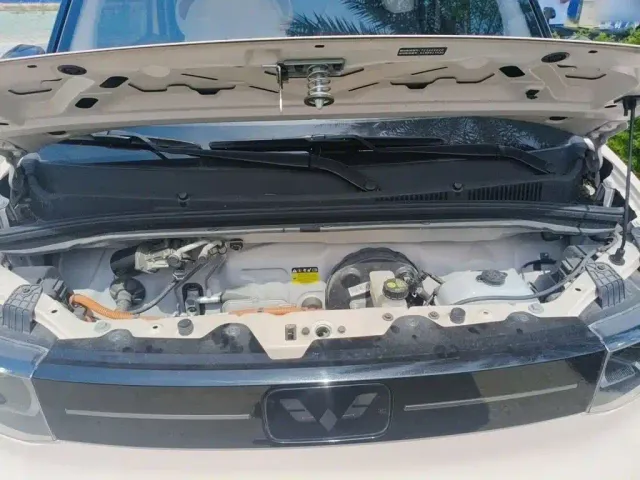 Wuling Hongguang Mini EV — Фото автомобиля 16