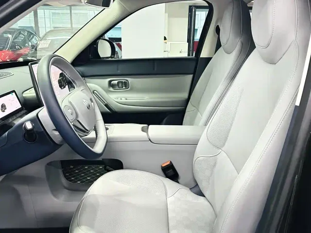 Leapmotor A10 — Фото автомобиля 7