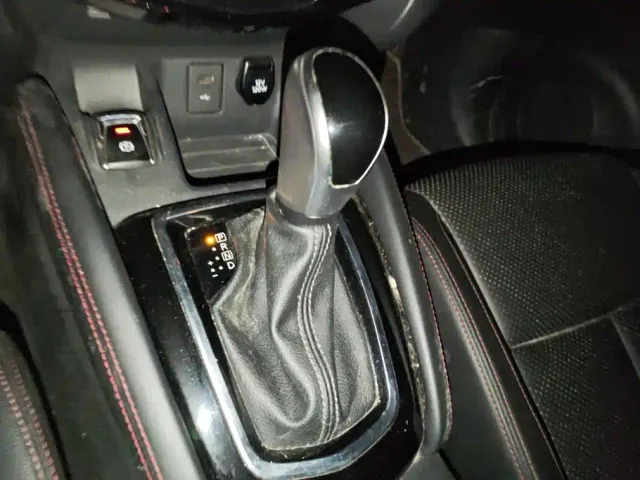 Nissan Qashqai — Фото автомобиля 16