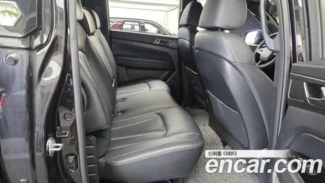 KG_Mobility_Ssangyong Rexton Новый Rexton Sport Khan Дизель 2.2 4WD — Фото автомобиля 11